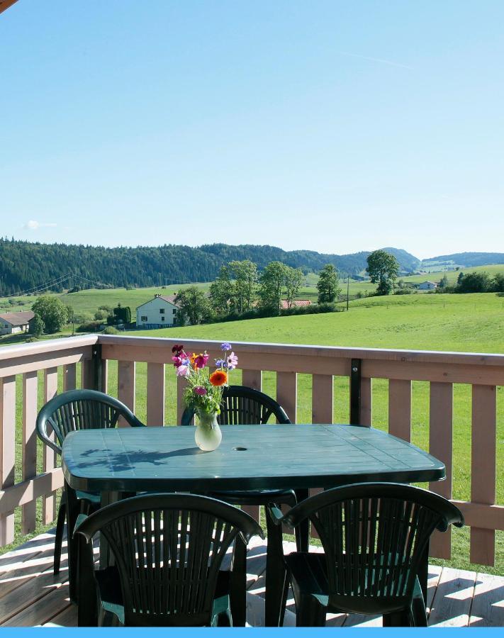 Chalets De Tremontagne 3 Etoiles Nanchez Zewnętrze zdjęcie
