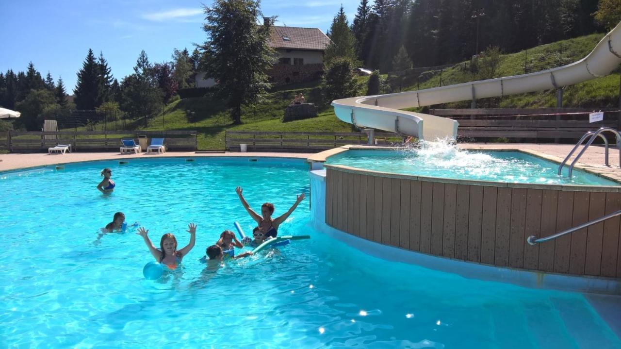 Chalets De Tremontagne 3 Etoiles Nanchez Zewnętrze zdjęcie