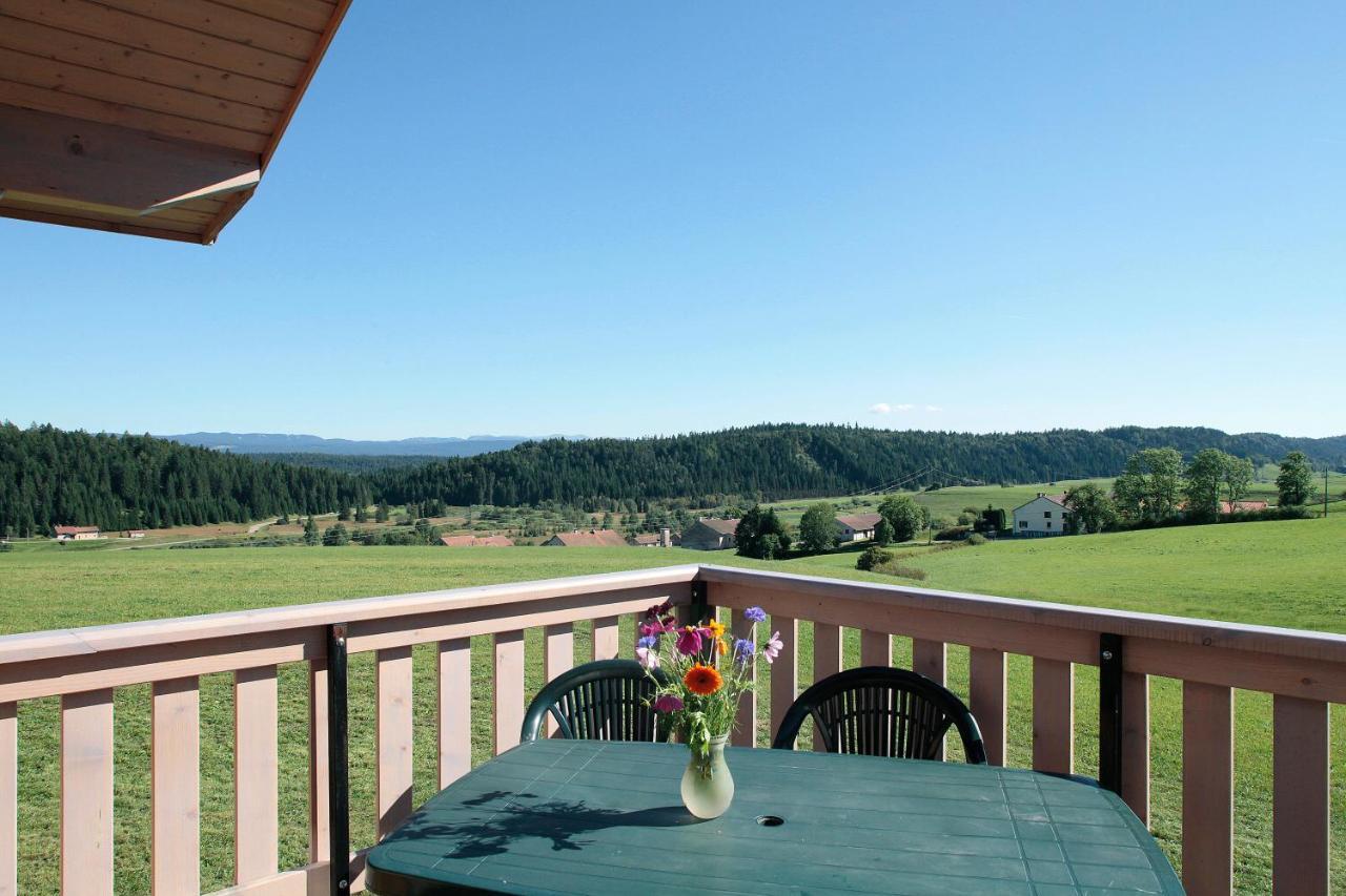 Chalets De Tremontagne 3 Etoiles Nanchez Zewnętrze zdjęcie