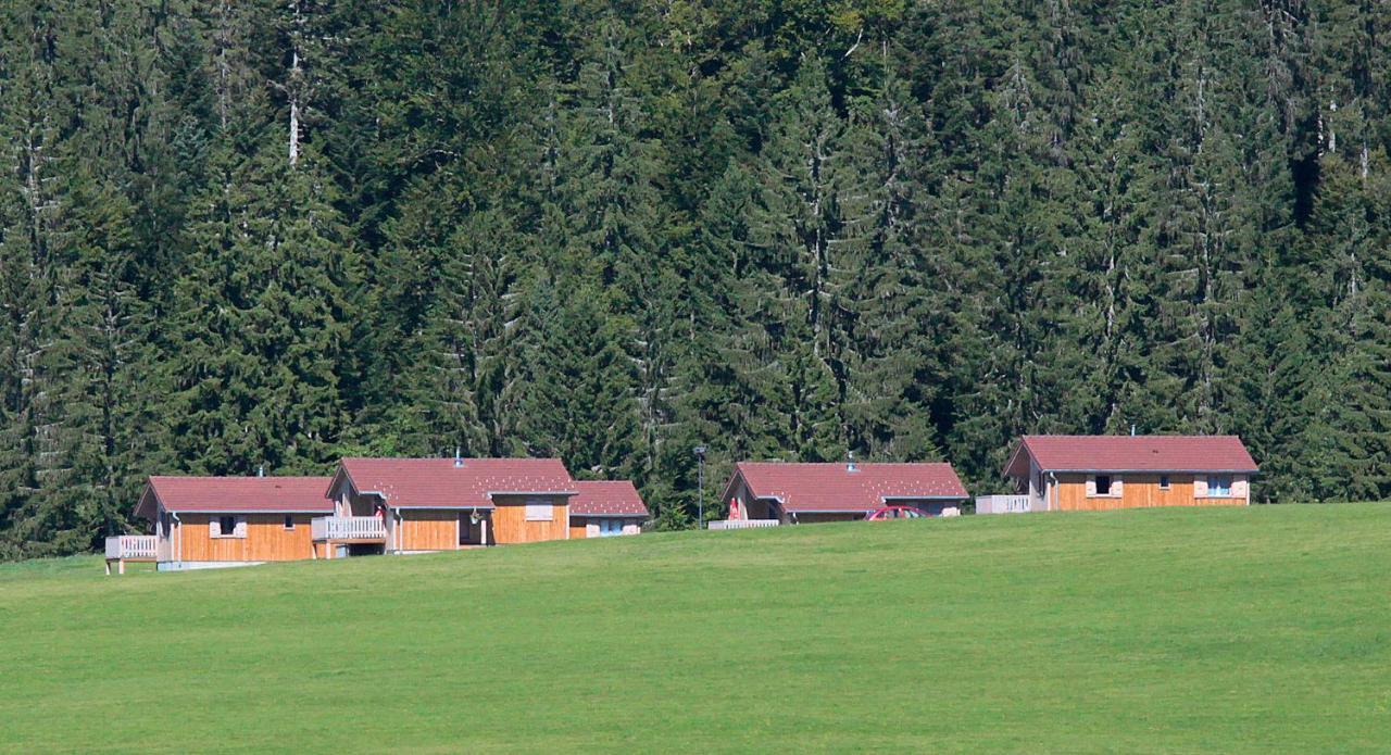 Chalets De Tremontagne 3 Etoiles Nanchez Zewnętrze zdjęcie